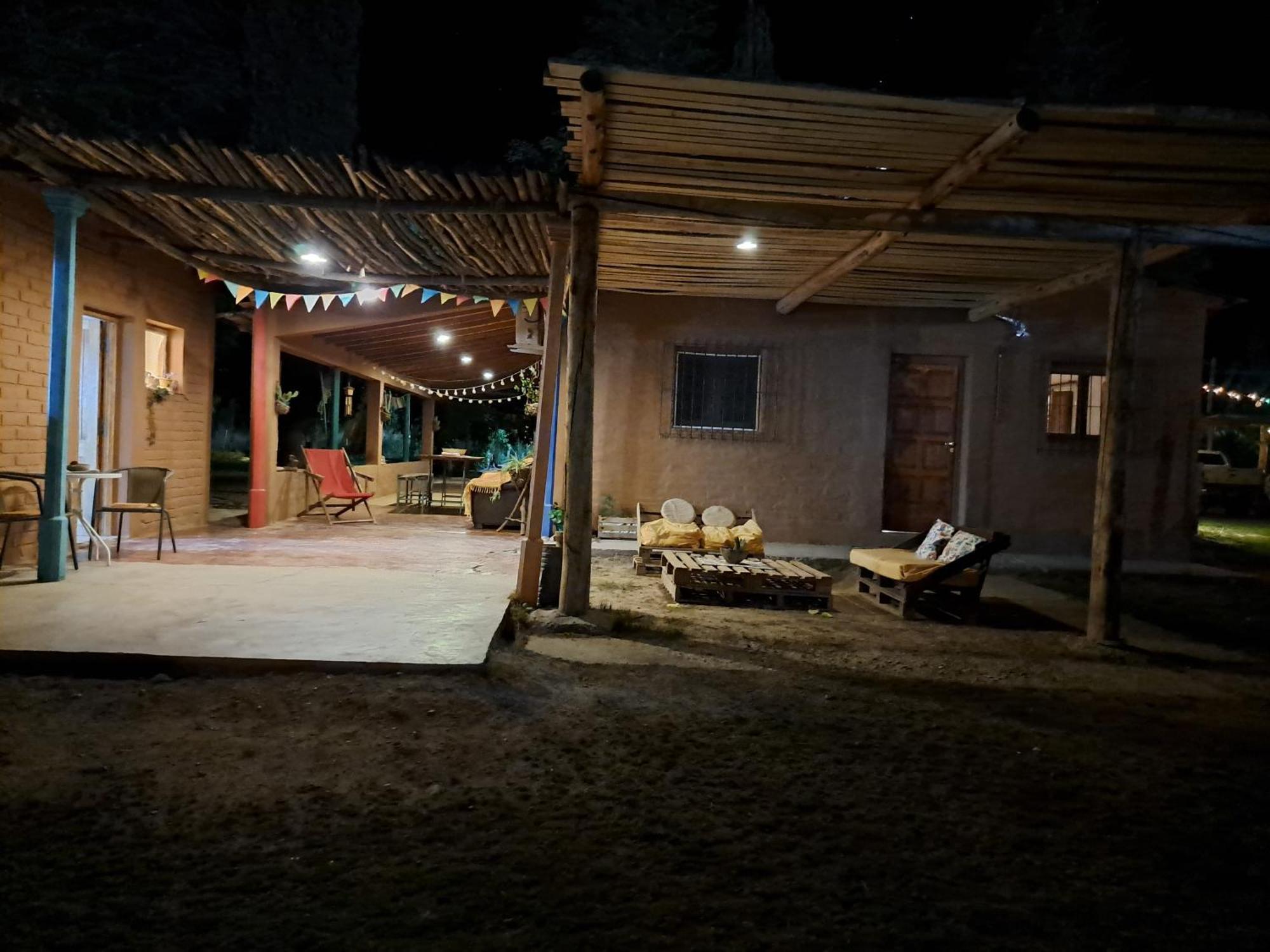 Aire De Barreal Hostel Andino Exterior photo